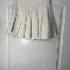 SHEIN White Skater Skirt Size Small CB-AM